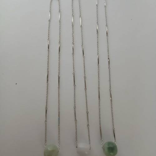 清存貨價出售， 翡翠a玉 路通 约半寸連銅頸鏈，原價每套138元現三套共售138元，可寄...