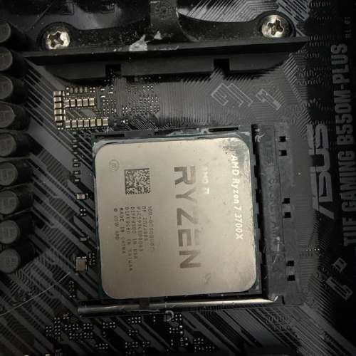 3700X 加 B550M 加24GB RAM