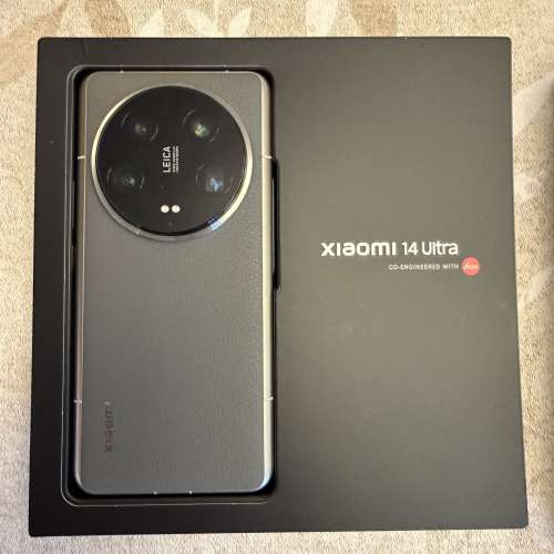 小米Xiaomi 14 Ultra 16+1TB 鈦金屬特別版