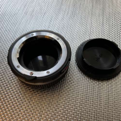 Voigtlander VM-E Close Focus Mount Adapter