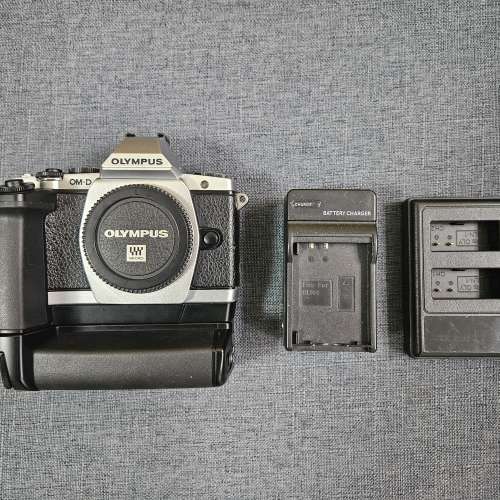 Olympus EM5，直倒閃光燈