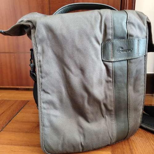 Lowepro Classified 160 AW