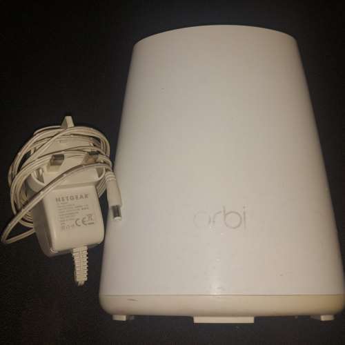 NETGEAR Orbi Mini Router RBR40 with power supply