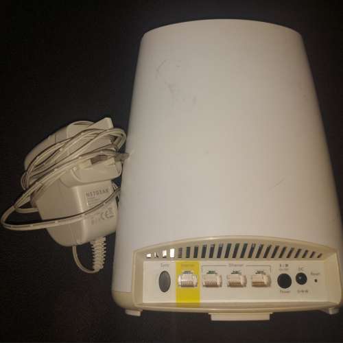 NETGEAR Orbi Mini Router RBR40 with power supply