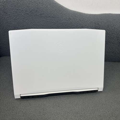(少有白色 RTX3060 MSI 電競機🔥) MSI  i7-11800H/8,16,32GB Ram/256,512GB,1TB SS...