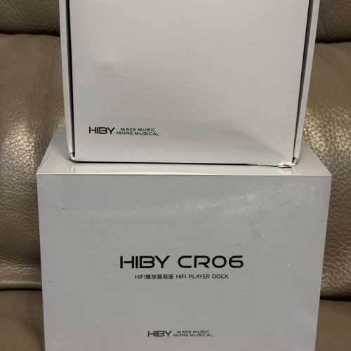 HIBY RS8II 連 CR06 座 及 全新額外皮套