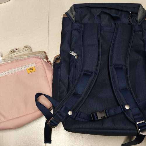 Doughnut Grounder Happy Camper 背包 (航海藍)+ Satchel dreamworker 斜背包 (粉紅)