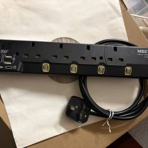 MEC 4位插頭 + 4usb 拖板