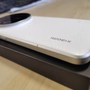 港行 小米15ultra 16-512,白色，有保