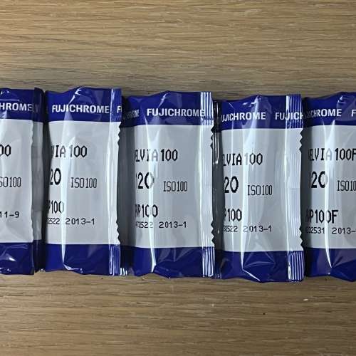 Fujifilm Velvia 100 120 film