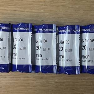Fujifilm Velvia 100 120 film