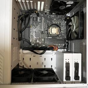 Msi B365 + i5 8400 + 機箱 + 火牛 天水圍交收
