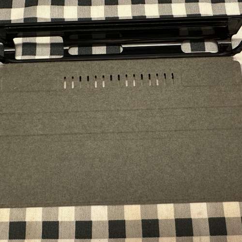 Switch 1 瑪利奧 專用保護機套 100%全新 試裝用了一次 全新一樣 裝配非常方便 和能...