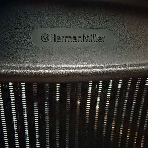 極新Herman Miller Aeron Chair B Size 接近全新 人體工學椅 iPhone iPad macbook ...