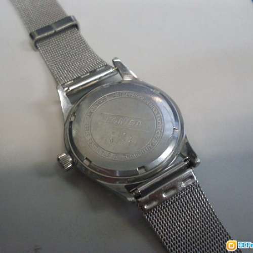 Vintage Swiss LEONIDAS manuel wirst watch