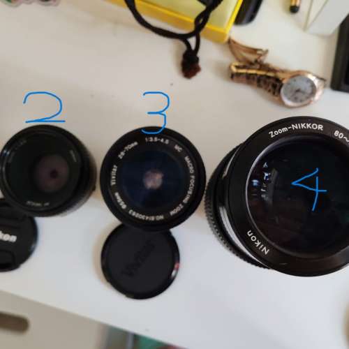 放五支副廠騰龍或威達及原廠Nikon自動或手動對焦鏡(再送一支手動對焦白咀NIKON 原...