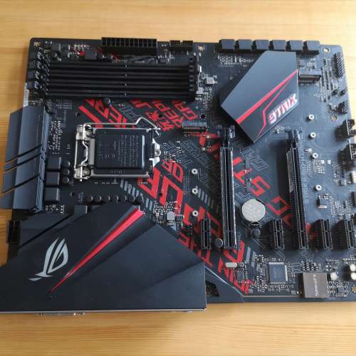 (新淨) ASUS STRIX B360-H GAMING底板連背板 (運作正常 已更新BIOS)