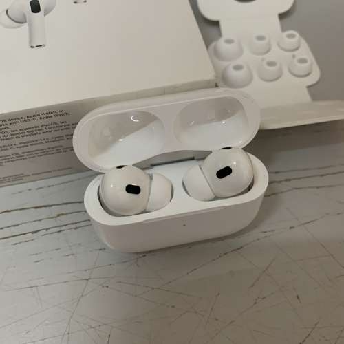 99%New Apple AirPods Pro 2 MagSafe Case (USB-C) MTJV3, 保到22-8-2026
