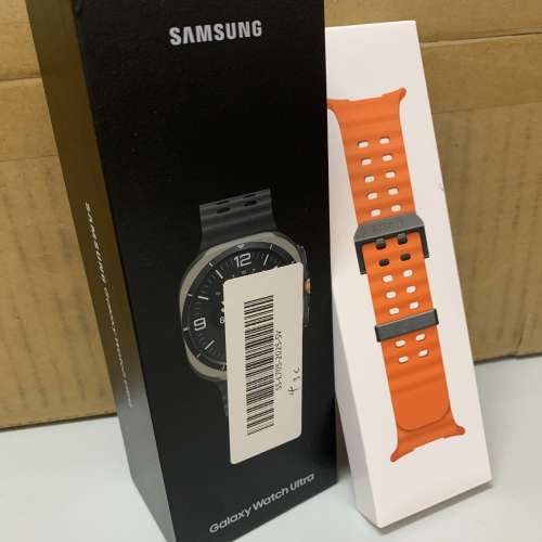 98%New Galaxy Watch Ultra 47mm LTE L705 (2025) Titanium Silver (送多條錶帶)