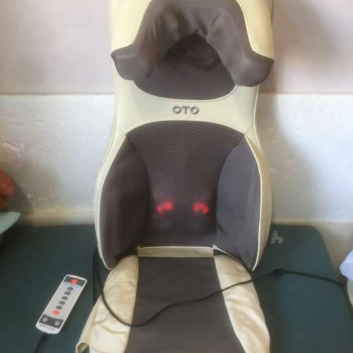 $450 80%新 OTO Back Snuggle 頸膊鬆 (BS-56)