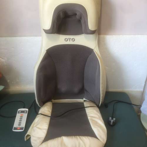 $450 80%新 OTO Back Snuggle 頸膊鬆 (BS-56)