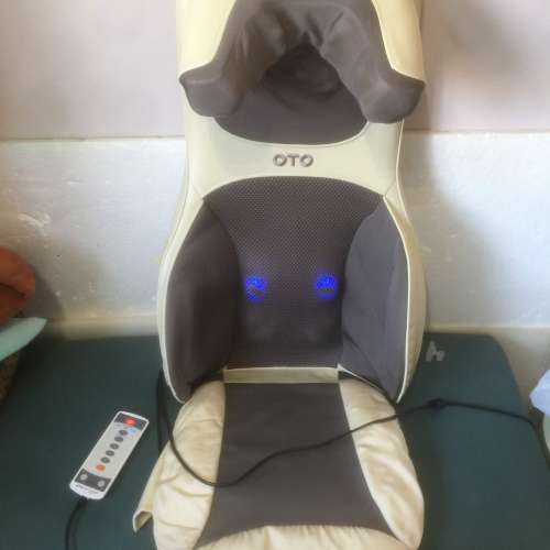 $450 80%新 OTO Back Snuggle 頸膊鬆 (BS-56)