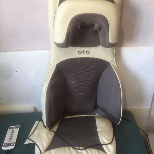 $450 80%新 OTO Back Snuggle 頸膊鬆 (BS-56)