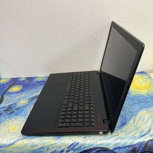 （紅黑配色獨顯華碩🔥）Asus i7-4500U/8,12,16GB Ram/256,512GB,1TB SSD/獨立顯示...