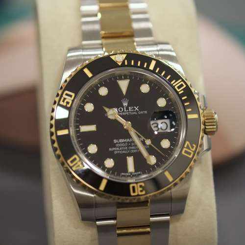 ROLEX SUBMARINER DATE 116613LN