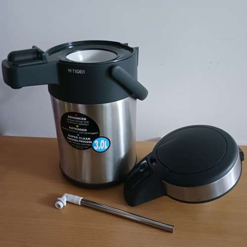 Tiger MAA-A302 Stainless Steel Lined Handy Jug 3L 虎牌 不銹鋼內膽氣壓熱水壺