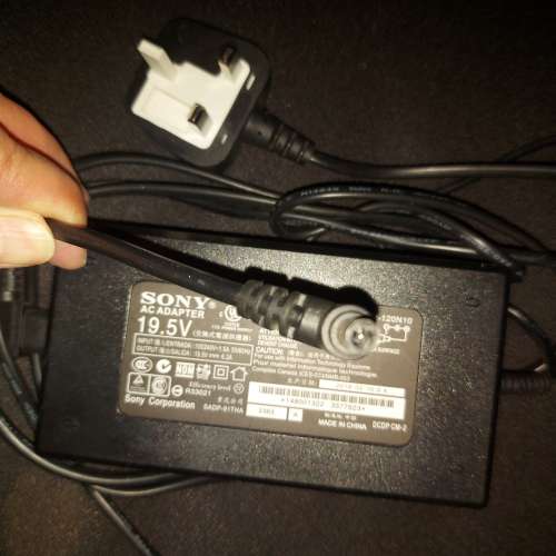 Sony 電視機 輸出19.5V 6.2A 電源供應器19.5V AC 變壓器
