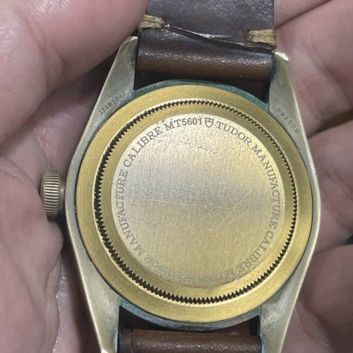 全香港最平🤣TUDOR 銅 BLACK BAY BRONZE 79250BM 原裝皮帶 巴黎出世咭 原裝盒 另送...