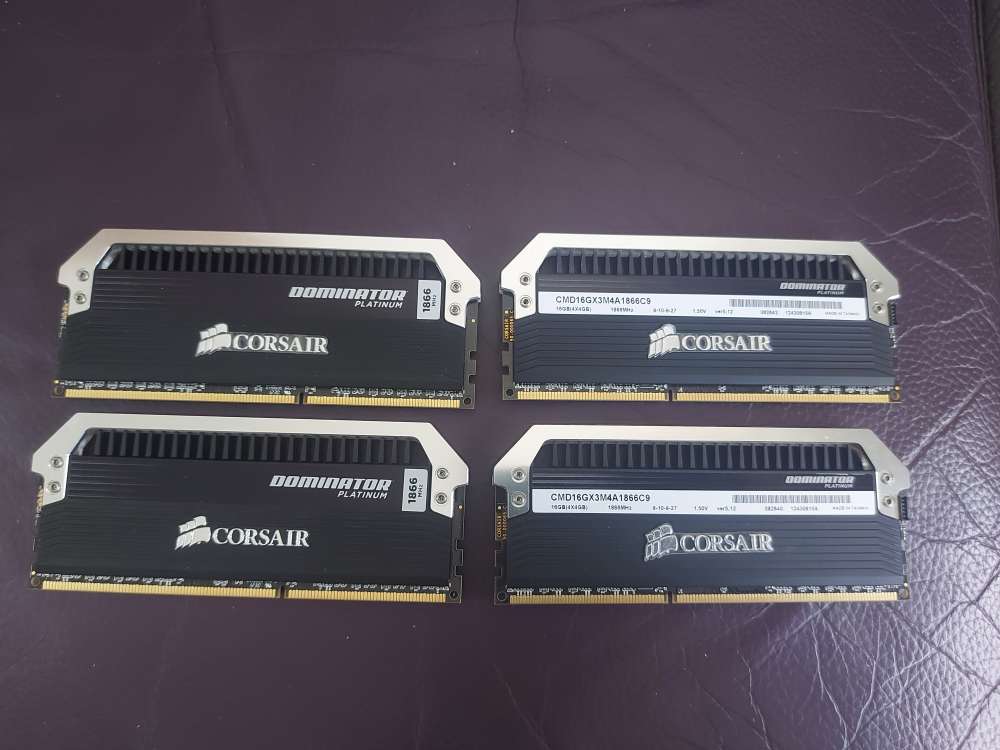 メモリー CORSAIR Dominator CMD16GX3M2A1866C9 th130_me-c8g3p18d9x2_1.jpg