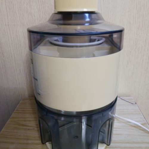KENWOOD Juicer 榨汁機 JE500