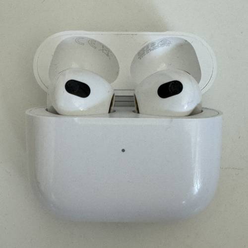 airpod 3 (lightning)