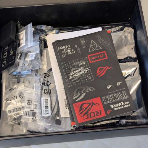 ASUS ROG MAXIMUS Z890 HERO