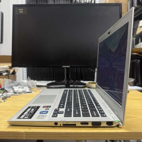 Sony VAIO T13 (Core i7 / 13.3" 高清 / Win 11 / 永久Office / SSD) SVT13116FGS