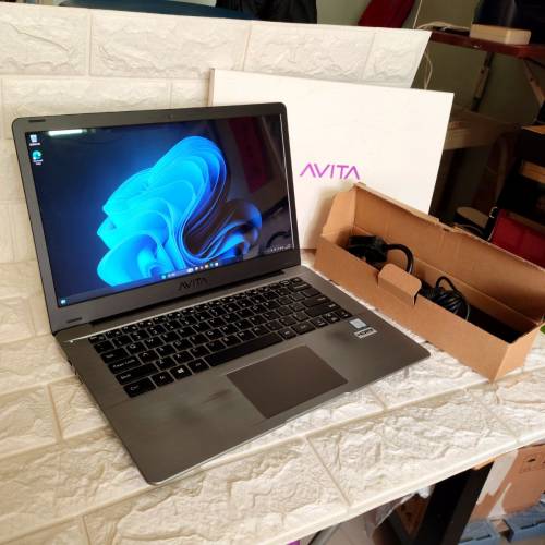 95%新行貨勁快AVITA NS14A6 14" lntel Core i5-8265U 1.6GHz+8GB+256GB SSD 手提電...