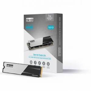 全新 Klevv CRAS C910 4TB PCIe 4.0 x4 NVMe M.2 2280 SSD