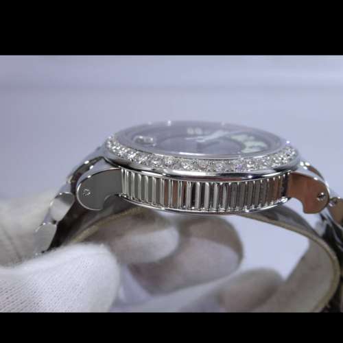 Gerald Genta Jumping hour Retro Sport 飛返 鑽石錶