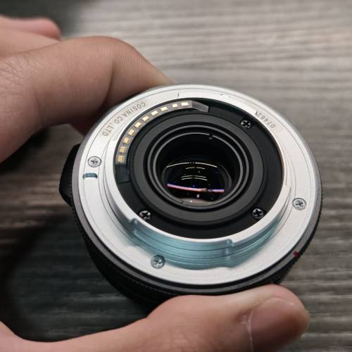 Voigtlander Ultron 27mm f2 for fujifilm x mount