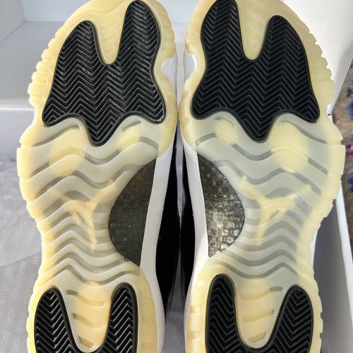 Jordan 11 retro dmp 全新