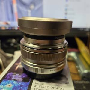 OLYMPUS 17mm 1.8