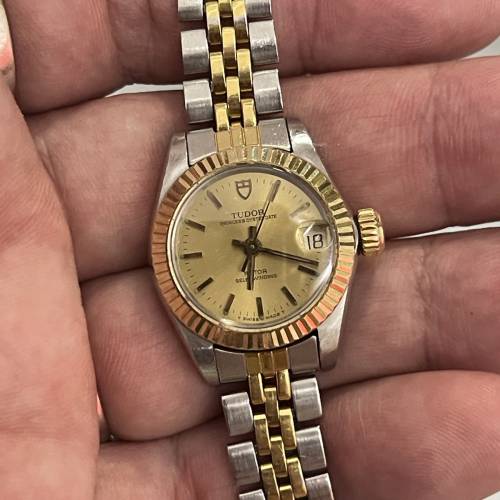 收藏品 絕版 TUDOR 92513 金鋼 女裝 400周生生行貨 出世紙 原裝盒 吊牌 新年優惠 平...