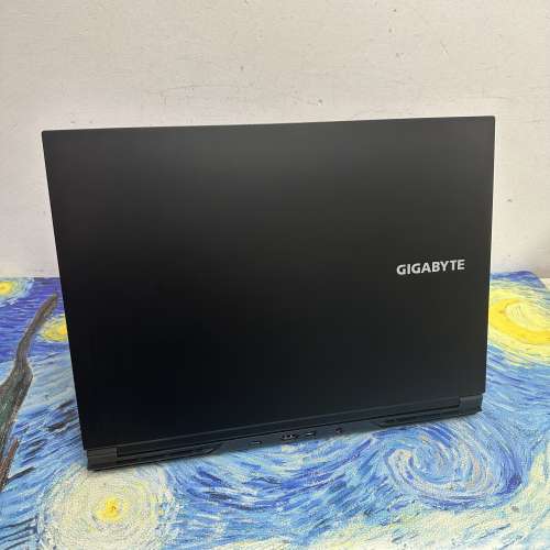 (性價比高RTX 4060台灣名牌技嘉電競機❤️&zwj;🔥) 技嘉 GIGABYTE i7-13700H/16,32GB ...