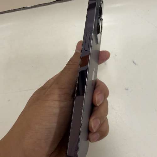 iPhone 14pro max256gb,港行雙卡,電池健康78，所有功能正常！