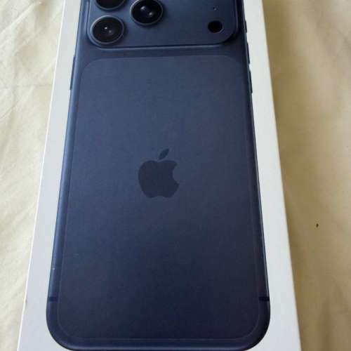 Iphone 17 Pro 512GB Blue 100% New 行貨