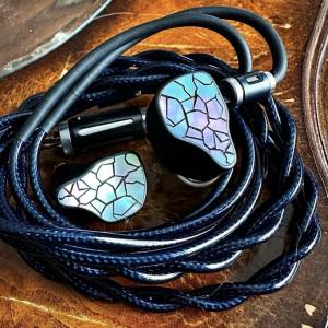 ThieAudio hyper 4 mkii 極新