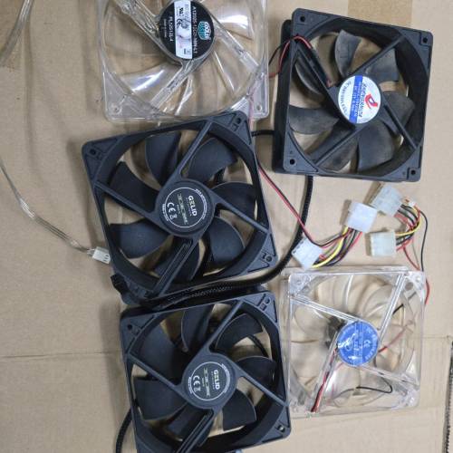 電腦風扇
