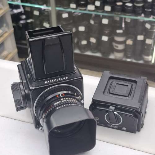 HASSELBLAD 501C 超光片 + CARL ZEISS PLANAR 80MM F2.8 T* + A12 BACK 全正常